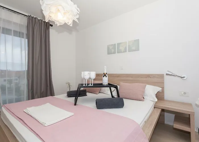 Apartment Pocco Locco *