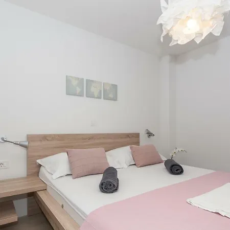 Apartment Pocco Locco *