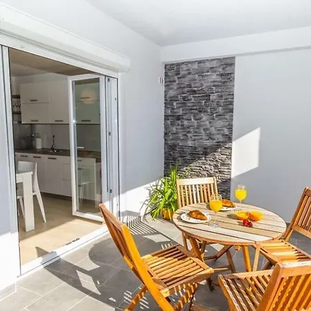 Pocco Locco Apartment Biograd Na Moru