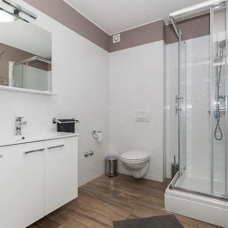 Pocco Locco Apartment