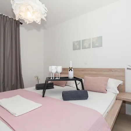 Appartement Pocco Locco *