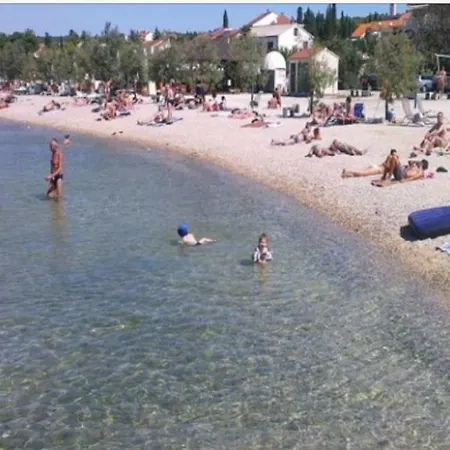 דירה Pocco Locco ביוגראד נה מורו